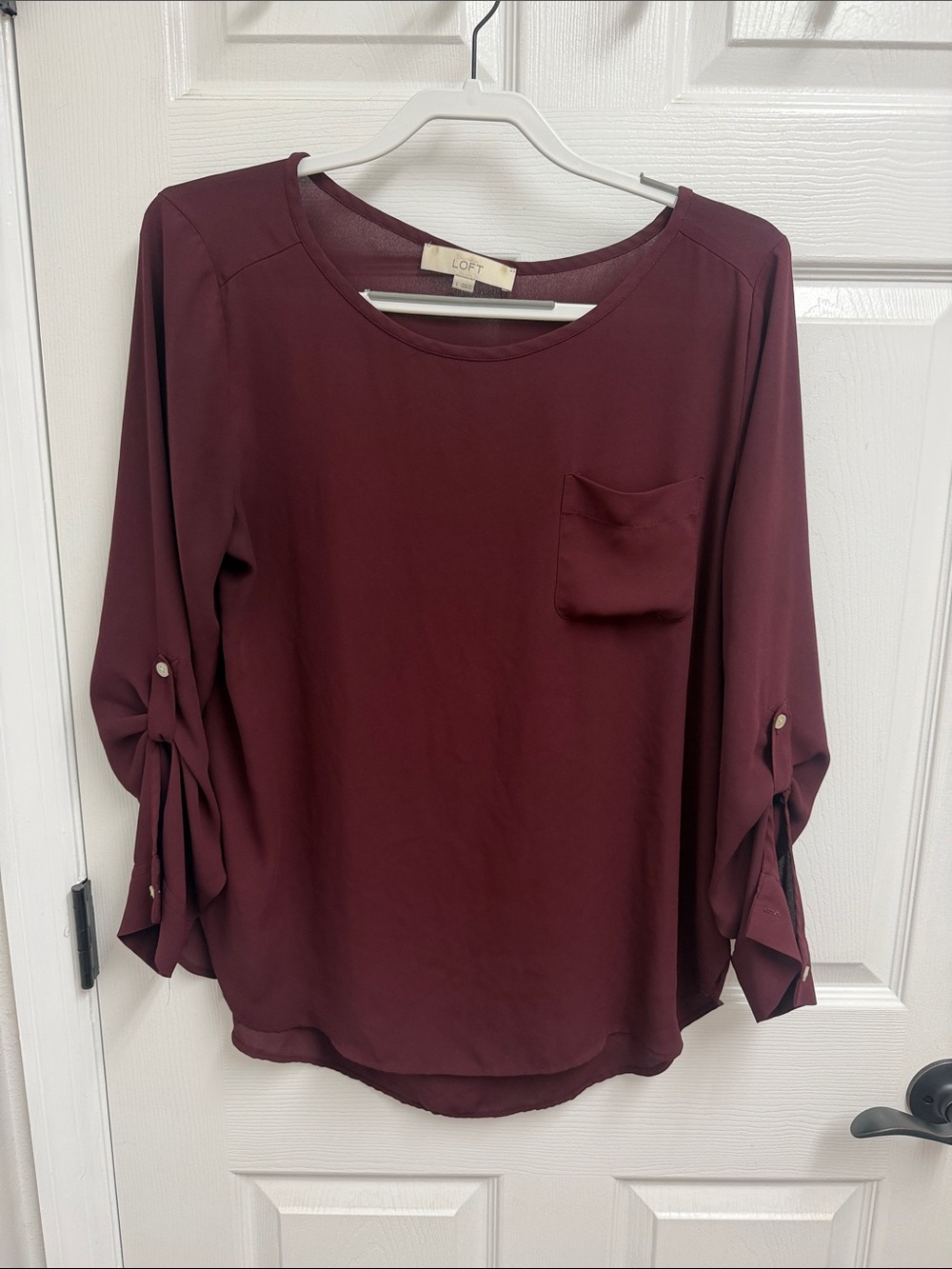 LOFT blouse Women's Wine Burgundy Roll-Tab Sleeve Pocket Blouse